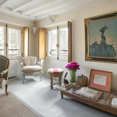 Apartment Timbaud - Canal St Martin *